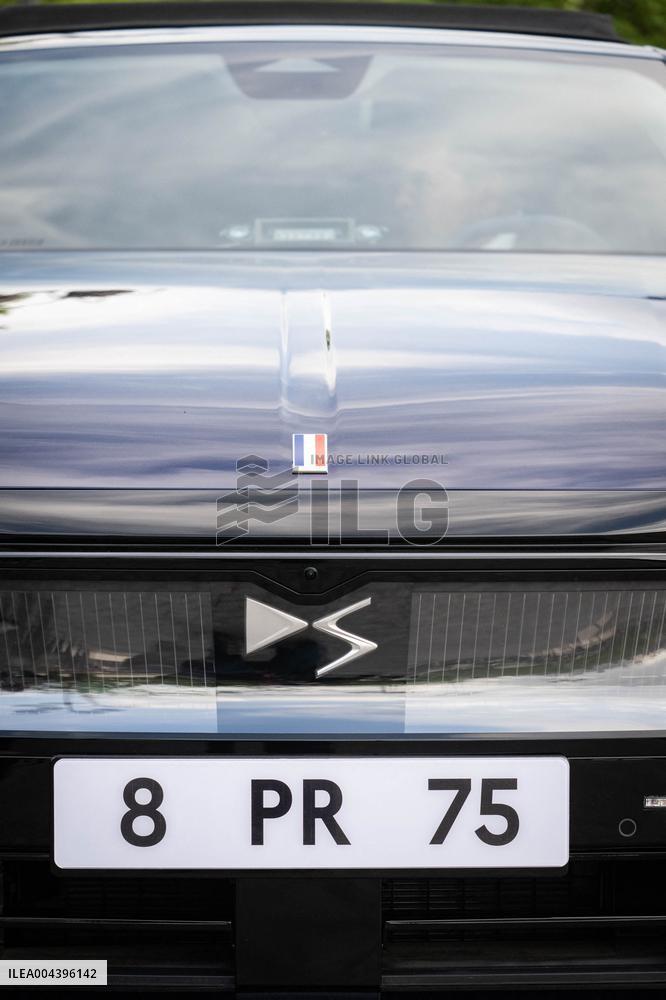 President Macron At Tomb Of The Unknown Soldier Ceremony - Paris
