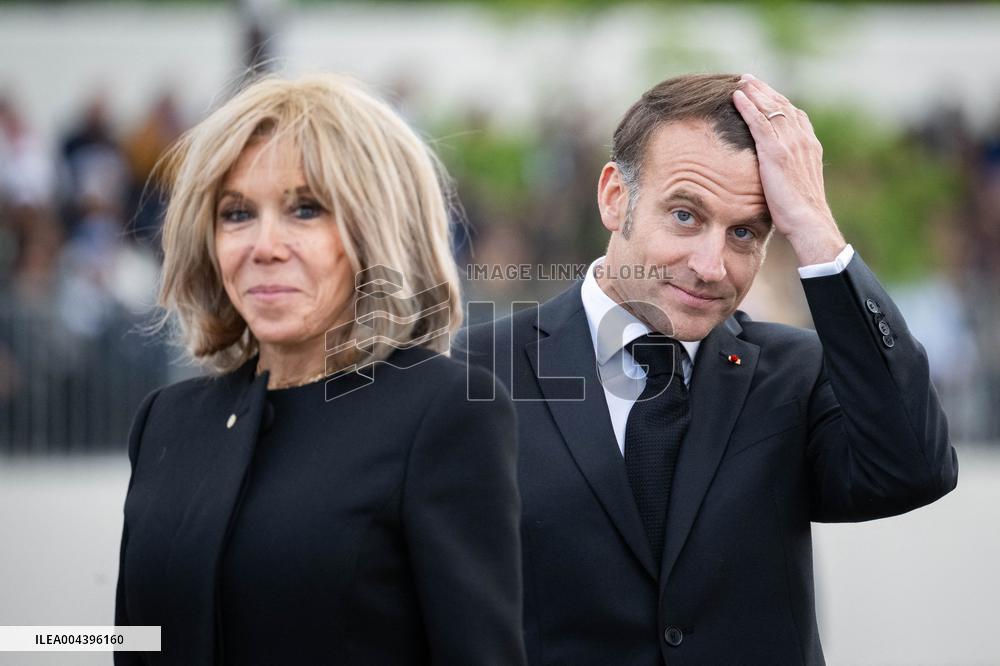 President Macron At Tomb Of The Unknown Soldier Ceremony - Paris