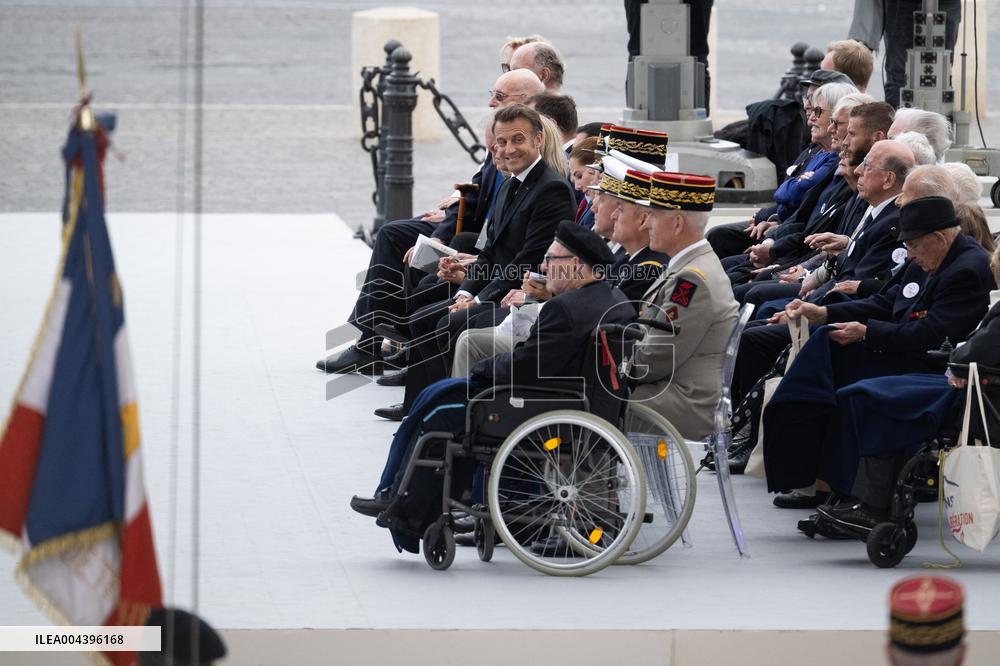 President Macron At Tomb Of The Unknown Soldier Ceremony - Paris