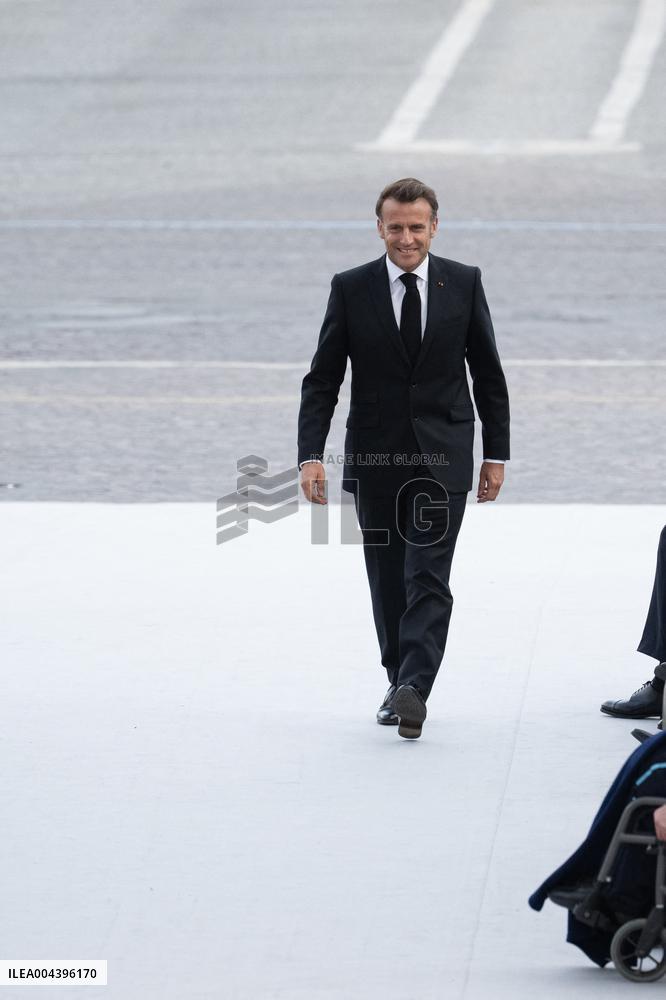President Macron At Tomb Of The Unknown Soldier Ceremony - Paris