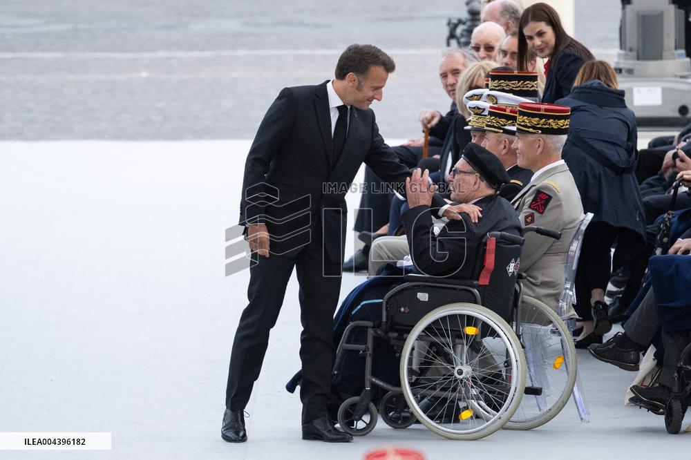 President Macron At Tomb Of The Unknown Soldier Ceremony - Paris
