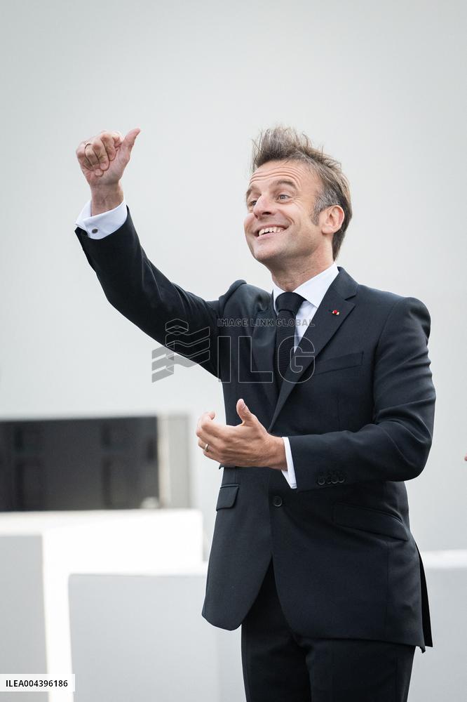 President Macron At Tomb Of The Unknown Soldier Ceremony - Paris