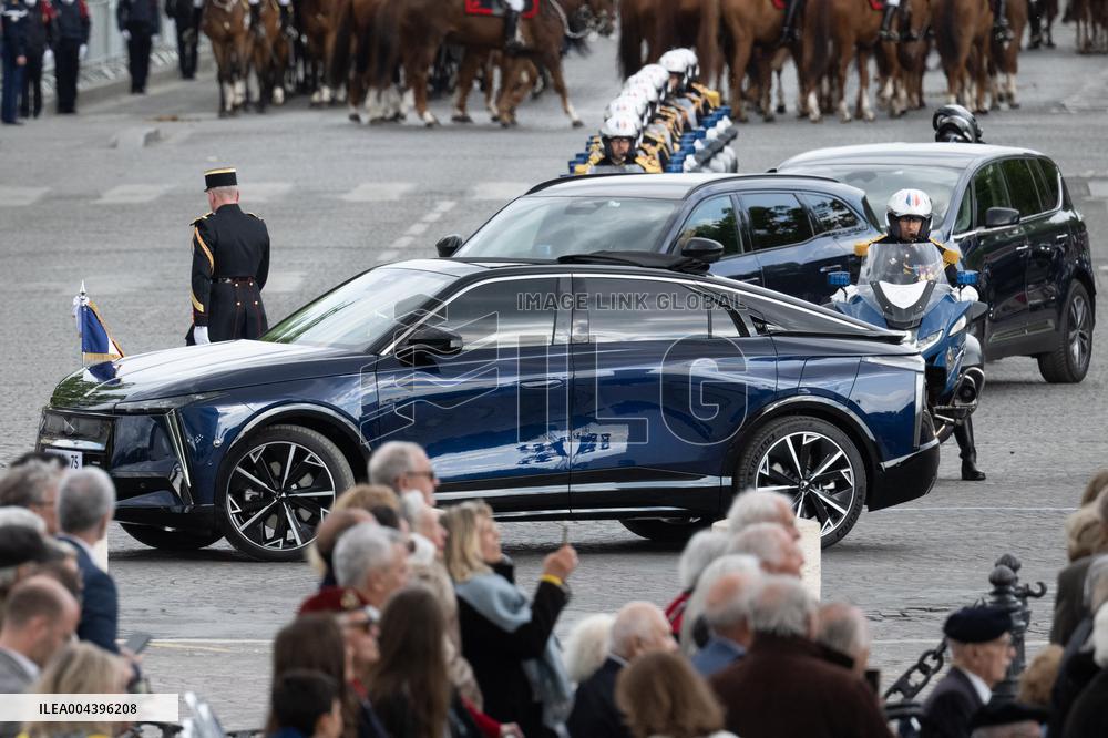 President Macron At Tomb Of The Unknown Soldier Ceremony - Paris