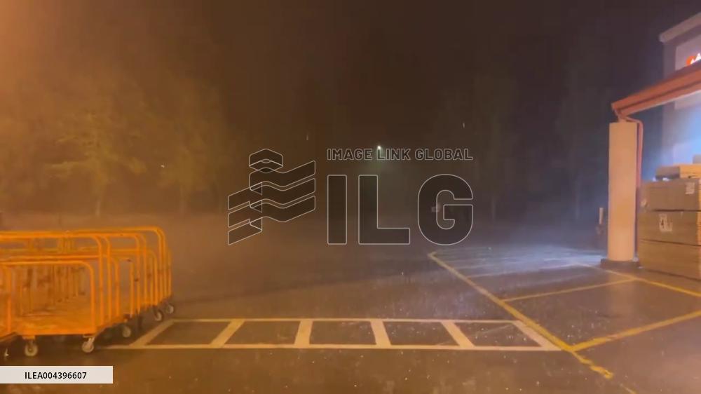 US: Intense Hail Batters North Carolina Amid Severe Thunderstorms 3