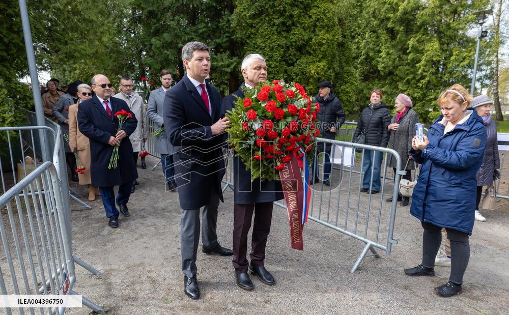 Russians celebrating "Victory Day"