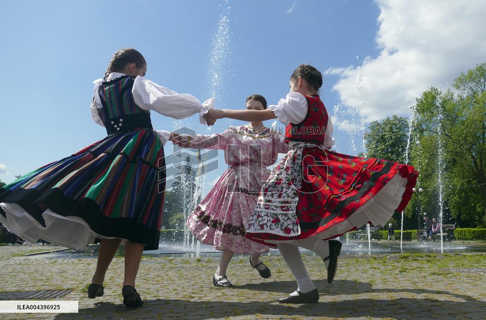 Uzhhorod marks Europe Day