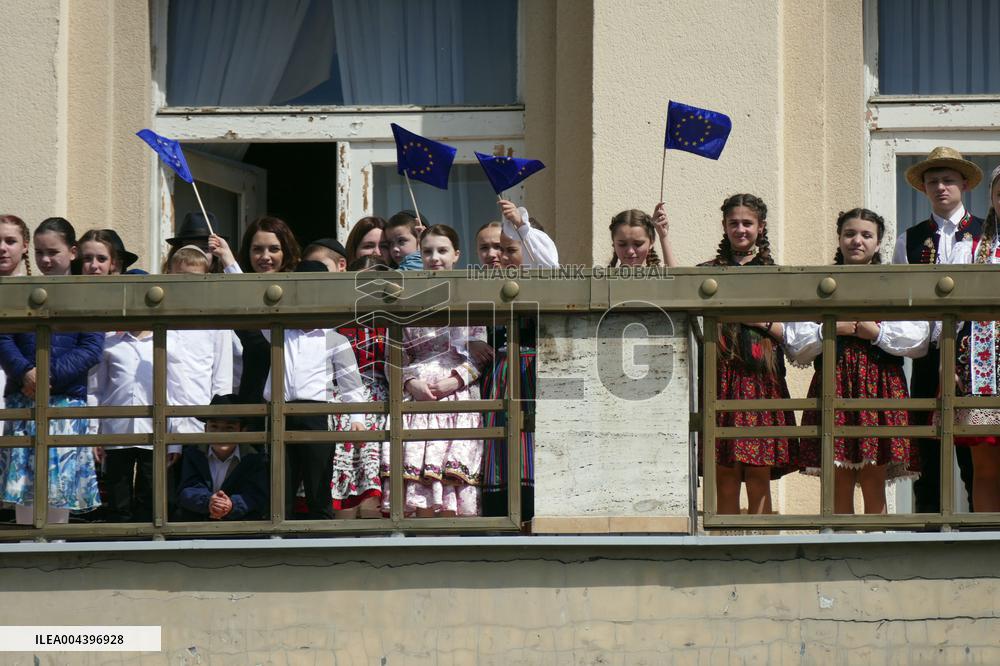 Uzhhorod marks Europe Day