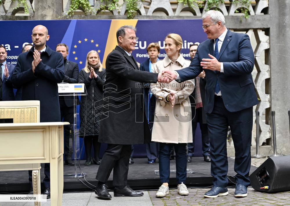 Deal on 2nd tranche of profits from frozen Russian assets for Ukraine inked in Lviv