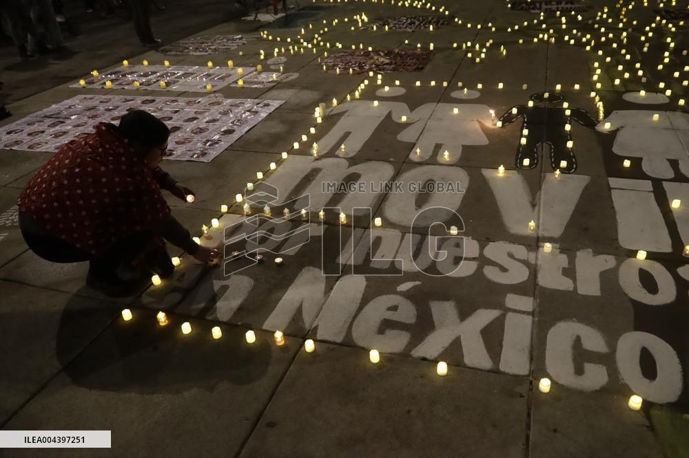 Vigil in Mexico City Honors Mothers of the Missing - Mexico