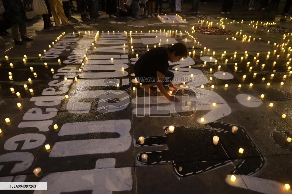Vigil in Mexico City Honors Mothers of the Missing - Mexico