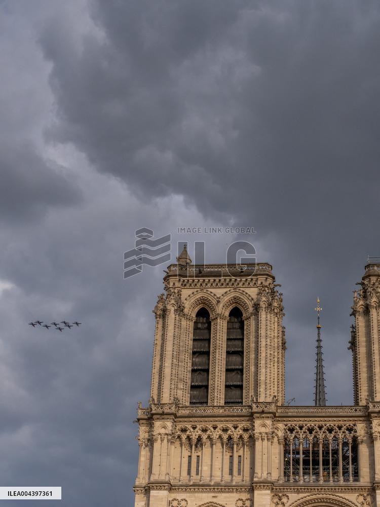 Patrouille de France Celebrates 80th Armistice Anniversary Over Paris