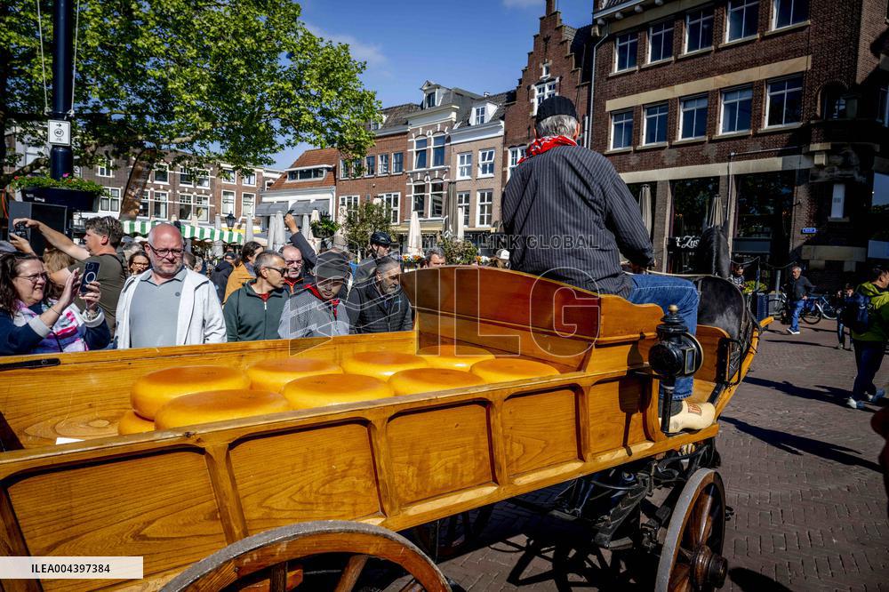 Gouda Cheese Market Illustrations - Netherlands