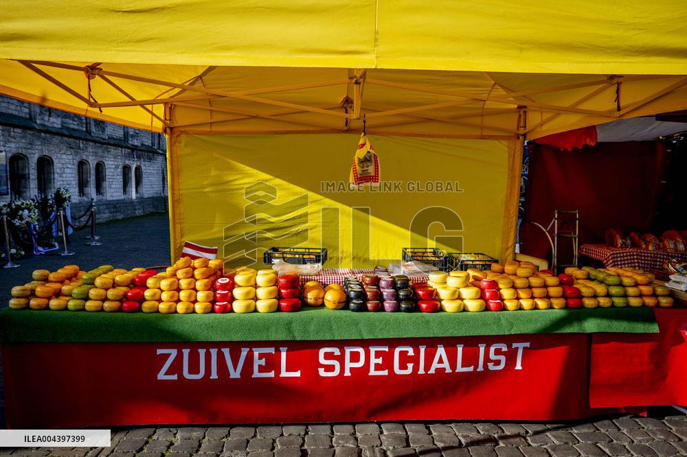 Gouda Cheese Market Illustrations - Netherlands