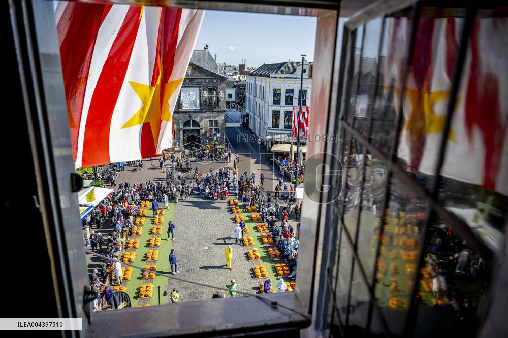 Gouda Cheese Market Illustrations - Netherlands