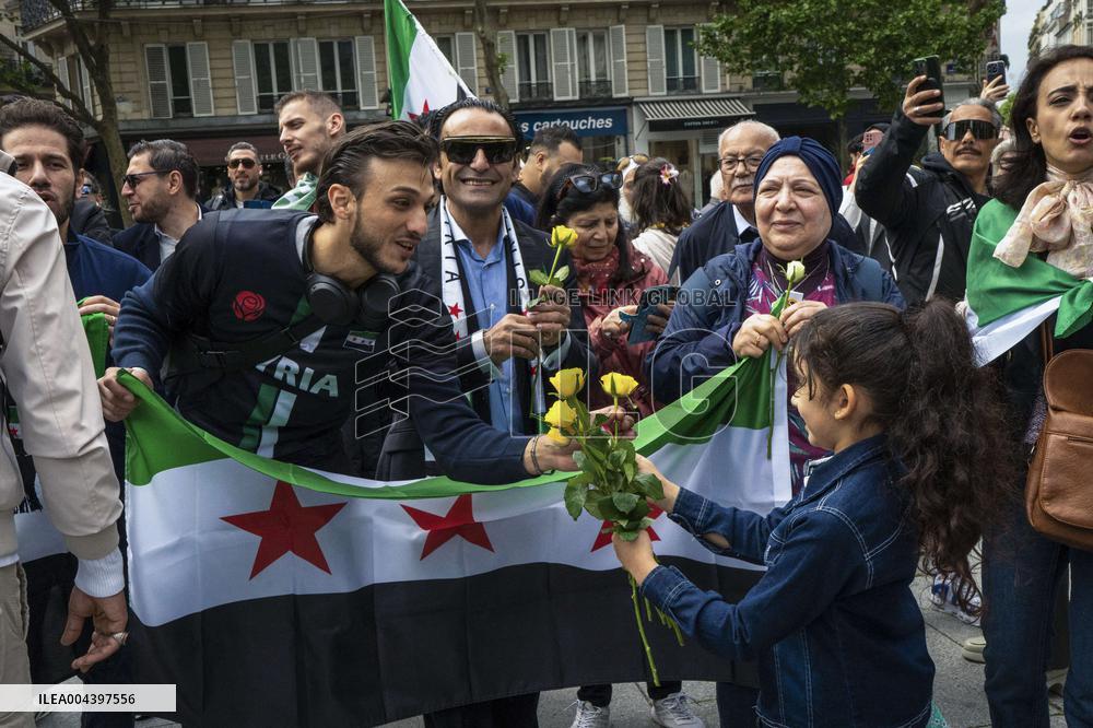 Syrians Welcome President Sharaa - Paris