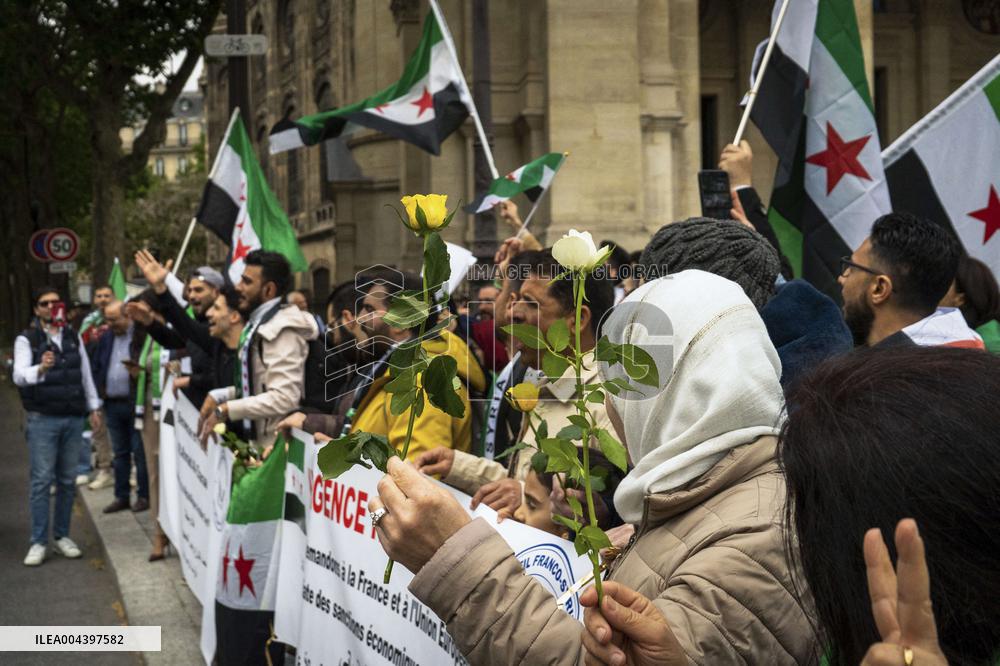 Syrians Welcome President Sharaa - Paris