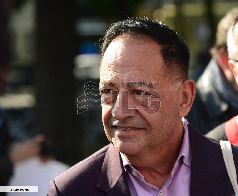 Rally In Support Cecile Kohler And Jacques Paris - Paris