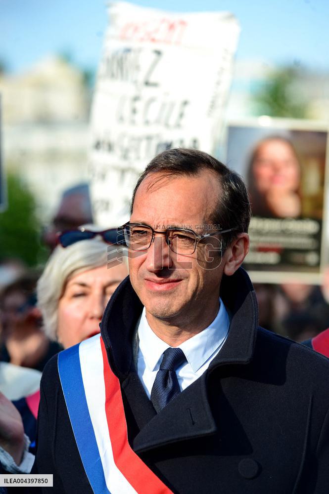 Rally In Support Cecile Kohler And Jacques Paris - Paris