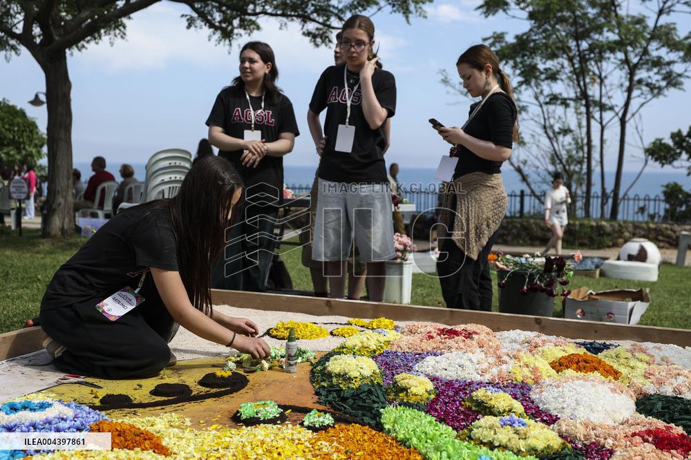 Antalya Flower Patterns Festival - Turkey
