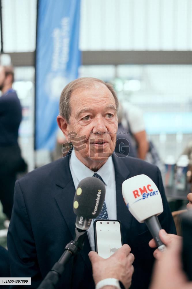 Valerie Pecresse at the Olympic Aquatic Center - Paris AJ