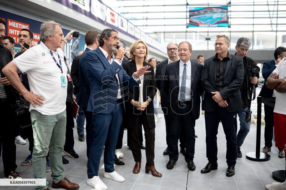Valerie Pecresse at the Olympic Aquatic Center - Paris AJ