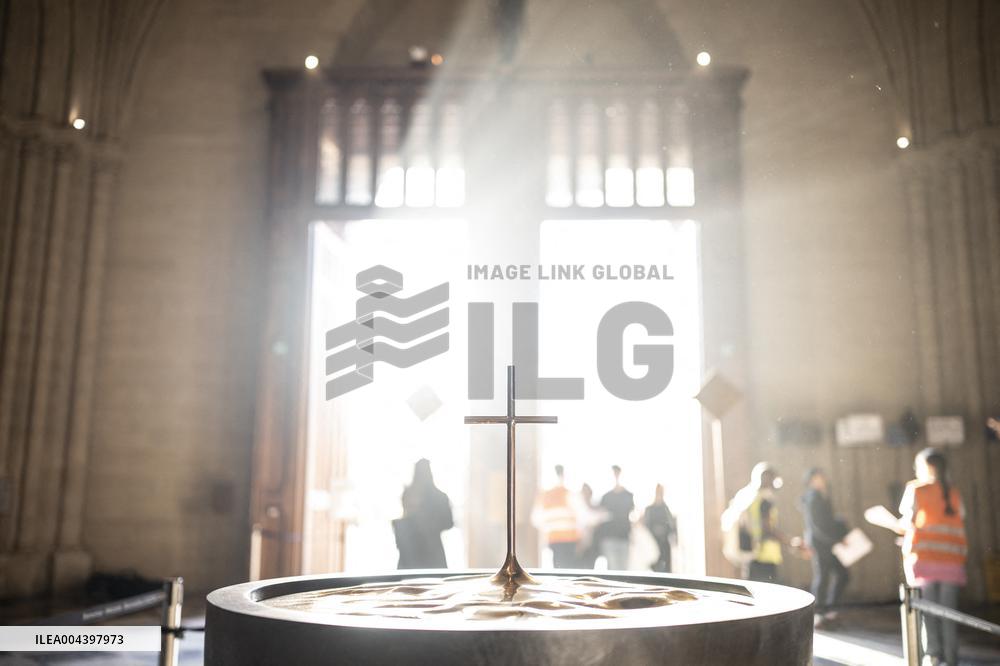 Mass for Pope Leon XIV at the Notre-Dame de Paris