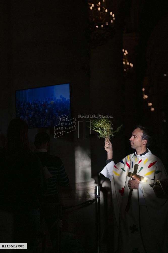 Mass for Pope Leon XIV at the Notre-Dame de Paris