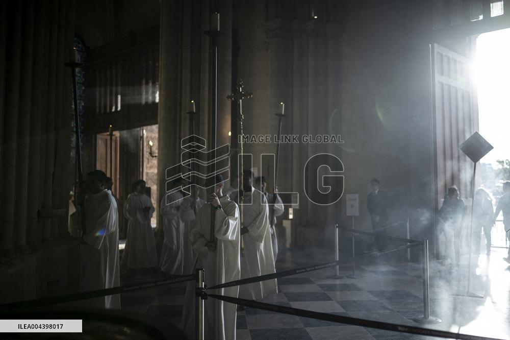Mass for Pope Leon XIV at the Notre-Dame de Paris