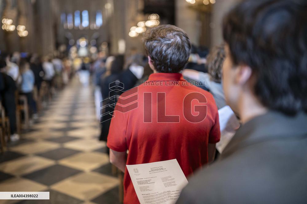 Mass for Pope Leon XIV at the Notre-Dame de Paris