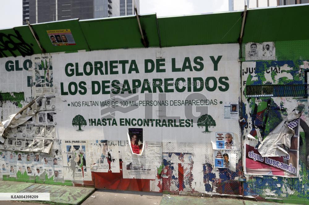 Vigil in Mexico City Honors Mothers of the Missing - Mexico