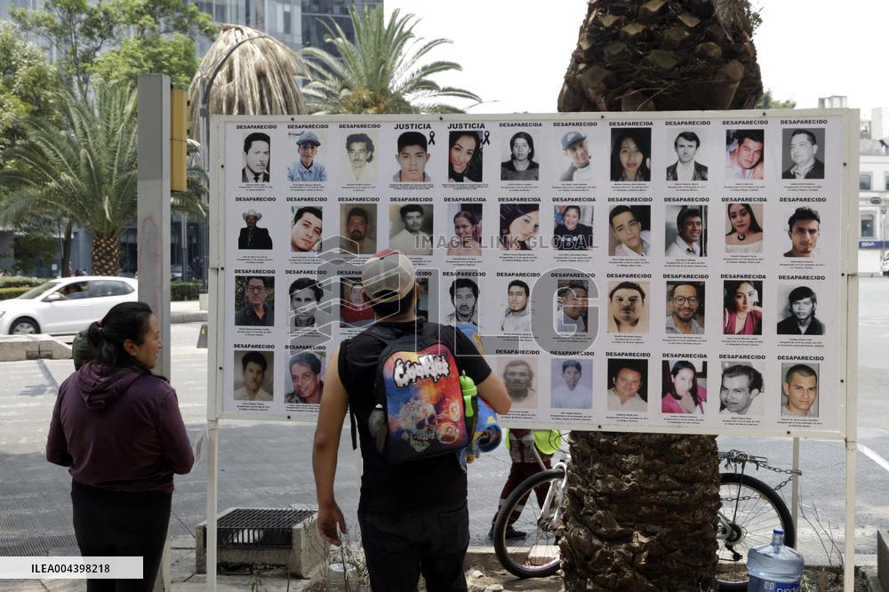 Vigil in Mexico City Honors Mothers of the Missing - Mexico
