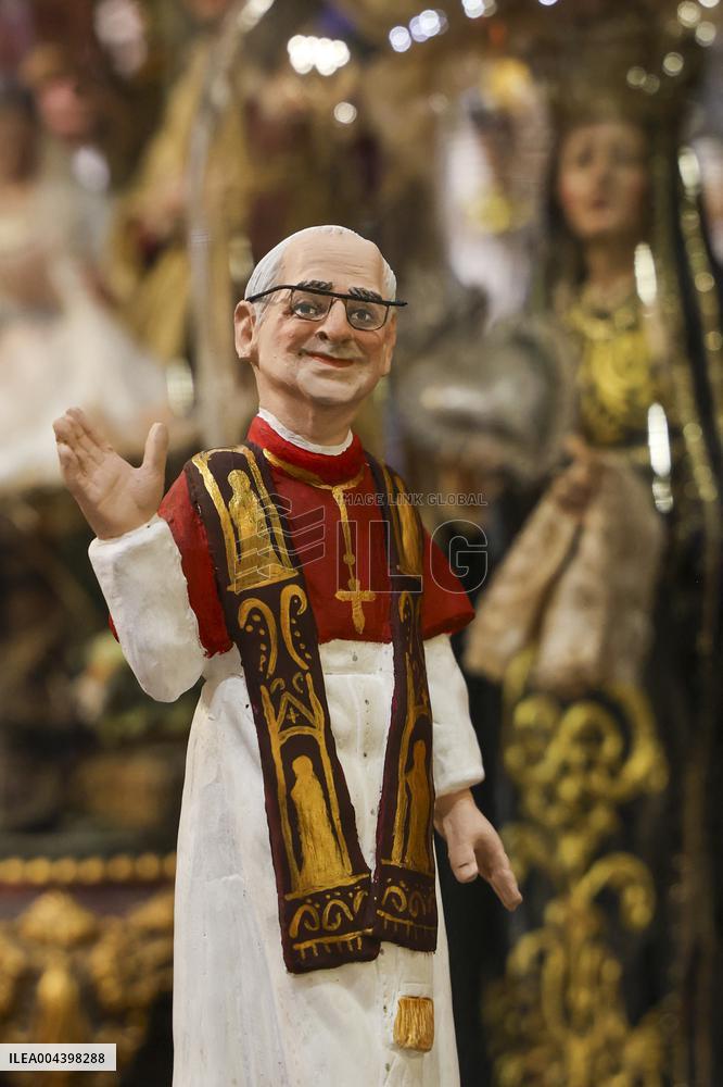 Artisan Gennaro Di Virgilio Celebrates Pope Leo XIV in Naples