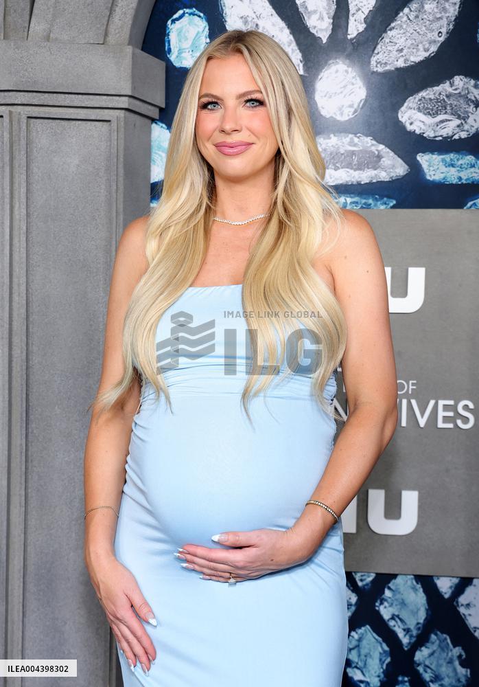 The Secret Lives of Mormon Wives Season 2 Premiere - Hollywood