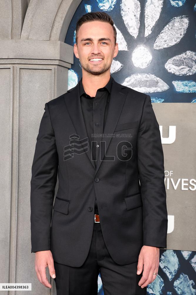 The Secret Lives of Mormon Wives Season 2 Premiere - Hollywood