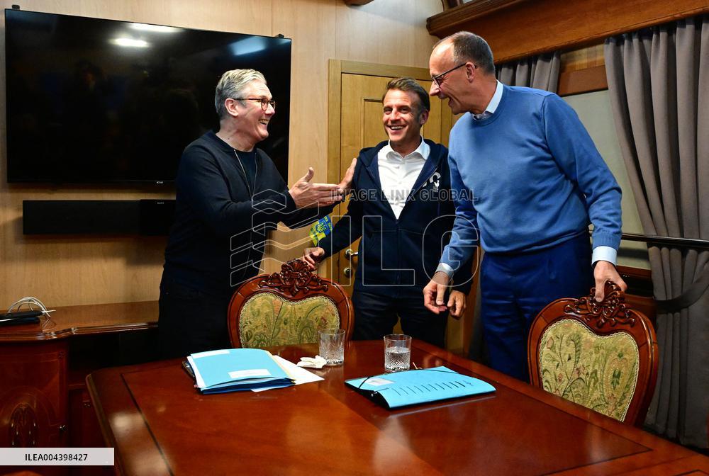 Macron, Merz, Starmer and Tusk on their way to Kiev for Ukraine Ceasefire Talk