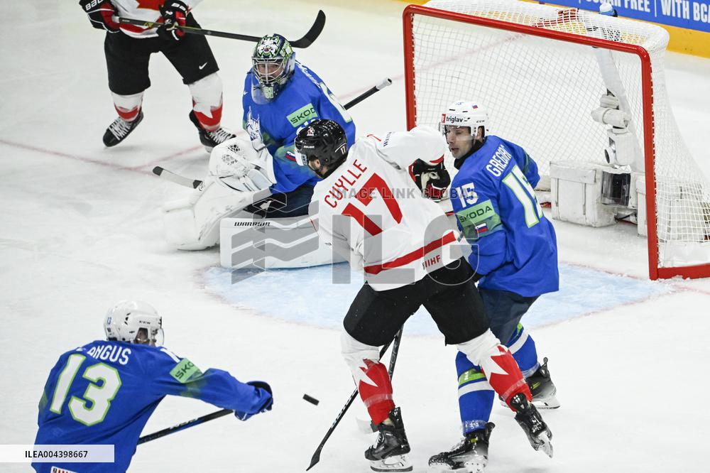 ICE HOCKEY WC SLOVAKIA-CANADA