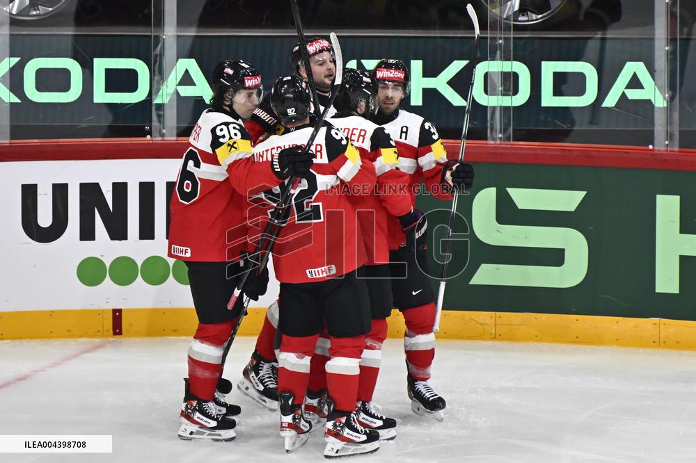 ICE HOCKEY WC AUSTRIA-FINLAND