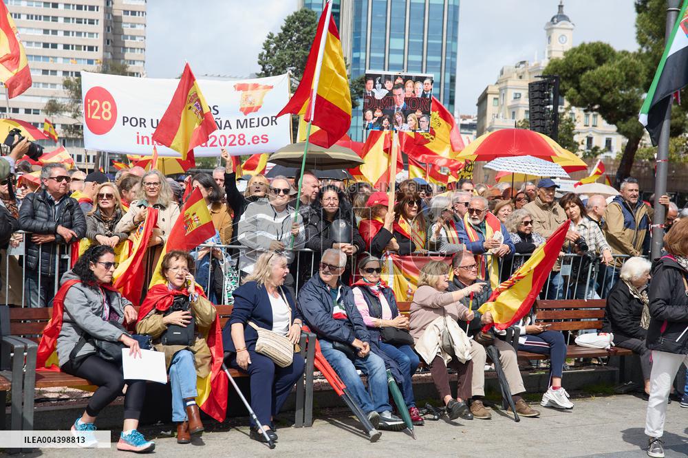 Demonstration to Demand the Resignation of Pedro Sanchez - Madrid