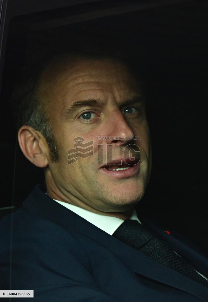 Le président français Emmanuel Macron, le Premier ministre britannique Keir Starmer et le chancelier allemand Friedrich Merz arr