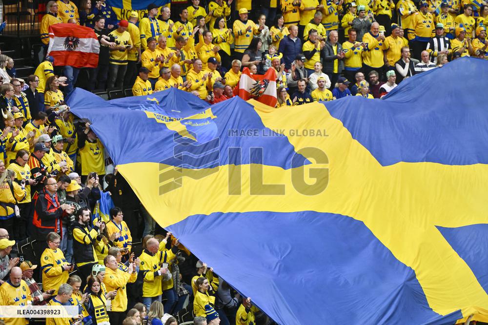 ICE HOCKEY WC SWEDEN-AUSTRIA
