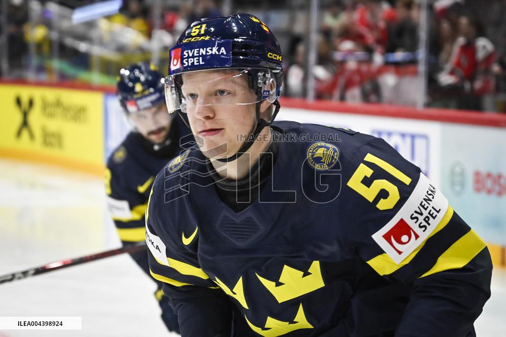 ICE HOCKEY WC SWEDEN-AUSTRIA