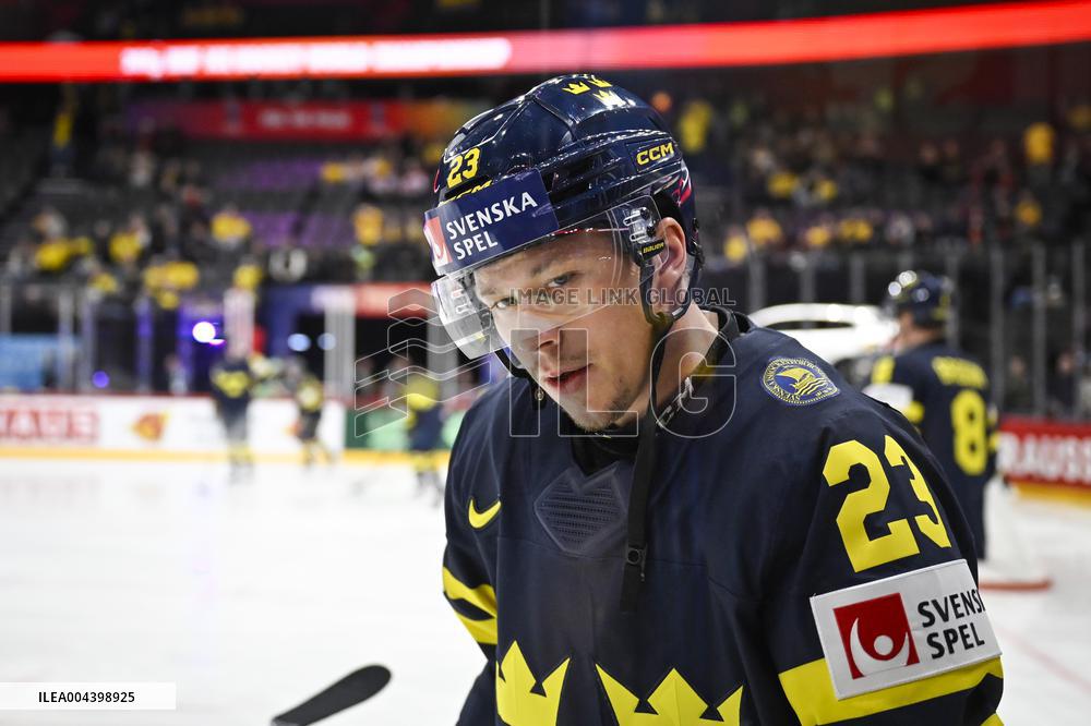 ICE HOCKEY WC SWEDEN-AUSTRIA