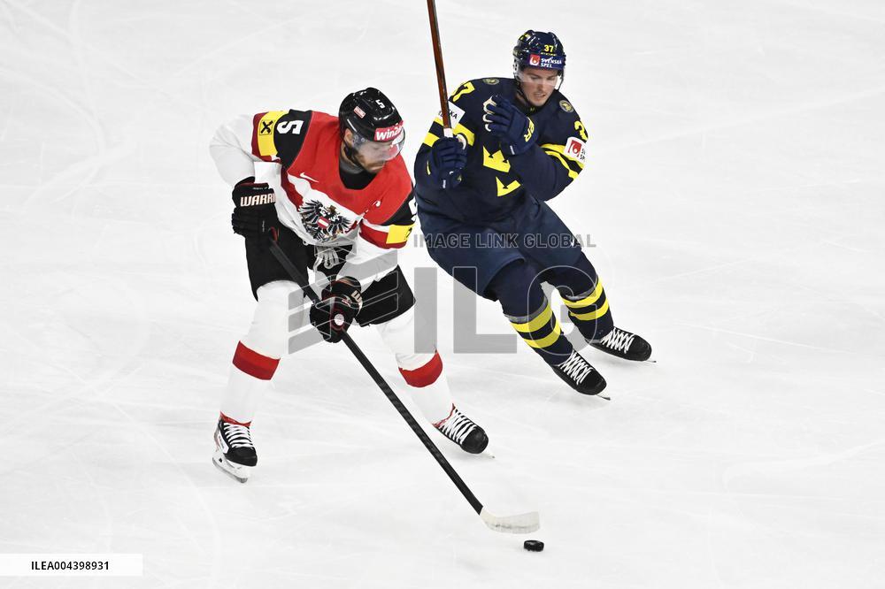 ICE HOCKEY WC SWEDEN-AUSTRIA