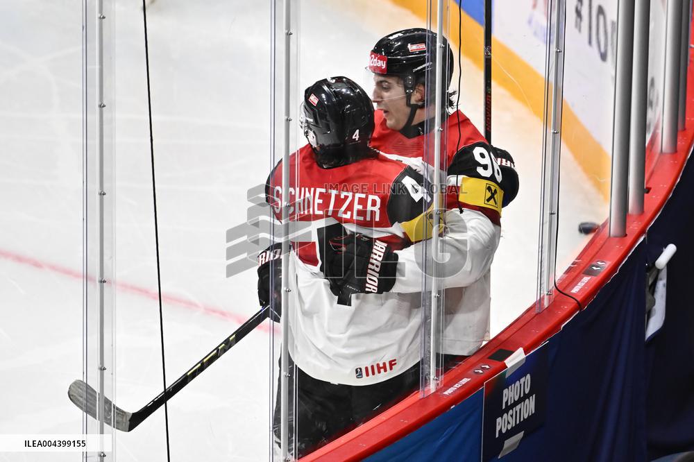 ICE HOCKEY WC SWEDEN-AUSTRIA