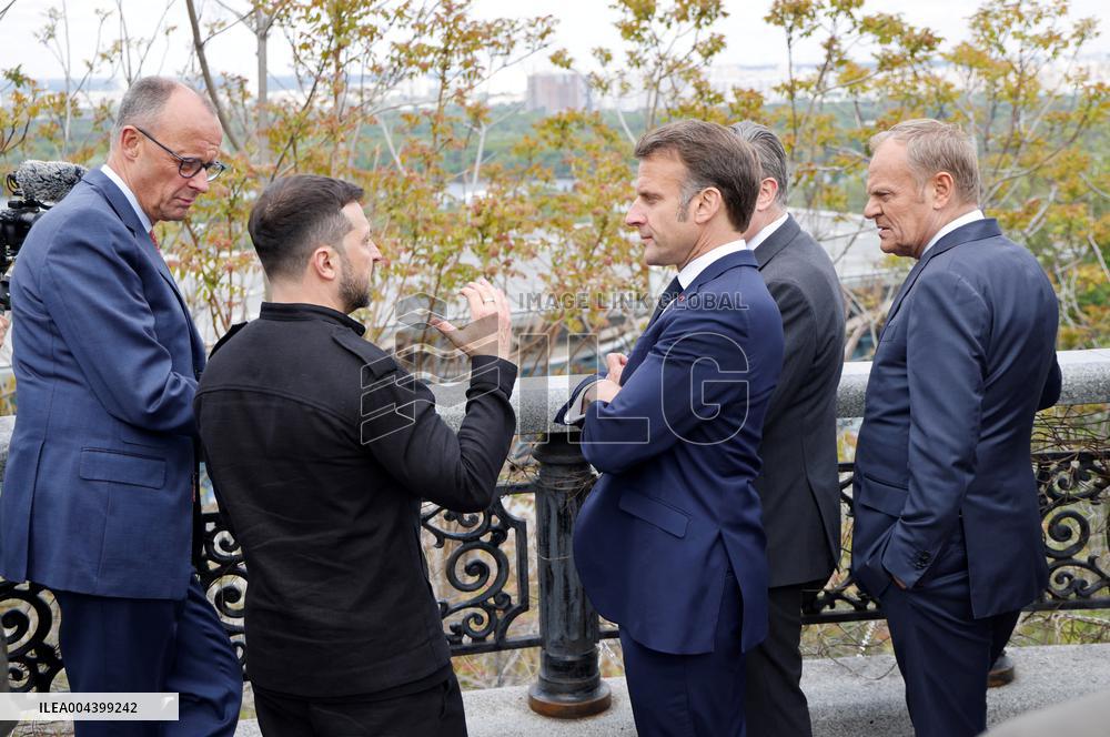 Merz Macron Starmer and Tusk in Kiev for Ukraine Ceasefire Talk