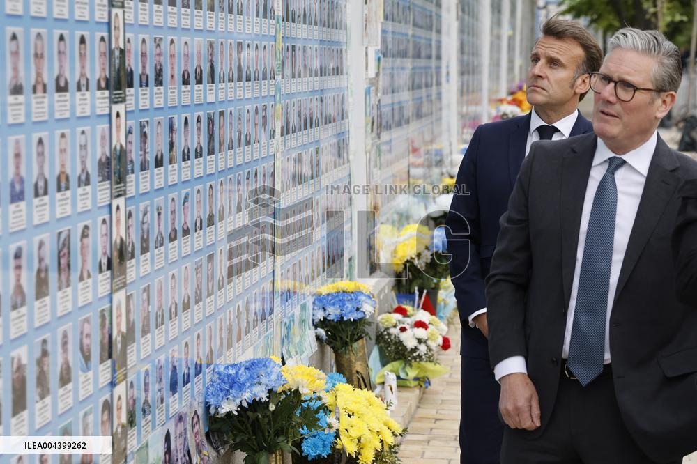 Merz Macron Starmer and Tusk in Kiev for Ukraine Ceasefire Talk