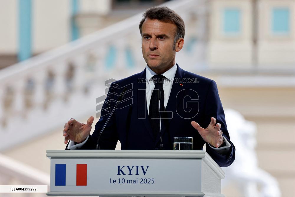 Merz Macron Starmer and Tusk in Kiev for Ukraine Ceasefire Talk