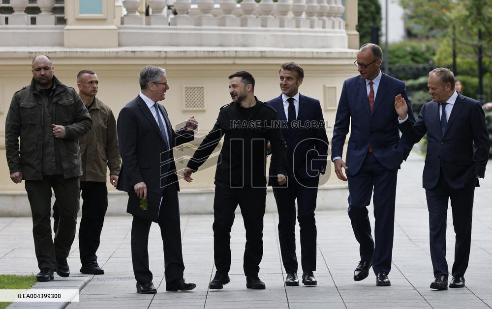 Merz Macron Starmer and Tusk in Kiev for Ukraine Ceasefire Talk