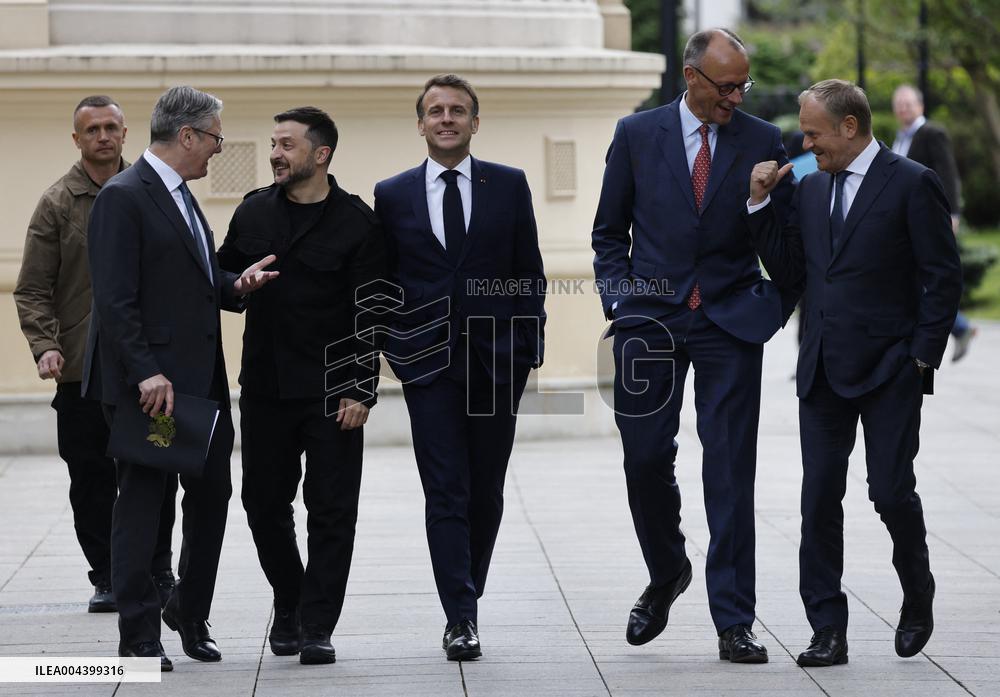 Merz Macron Starmer and Tusk in Kiev for Ukraine Ceasefire Talk