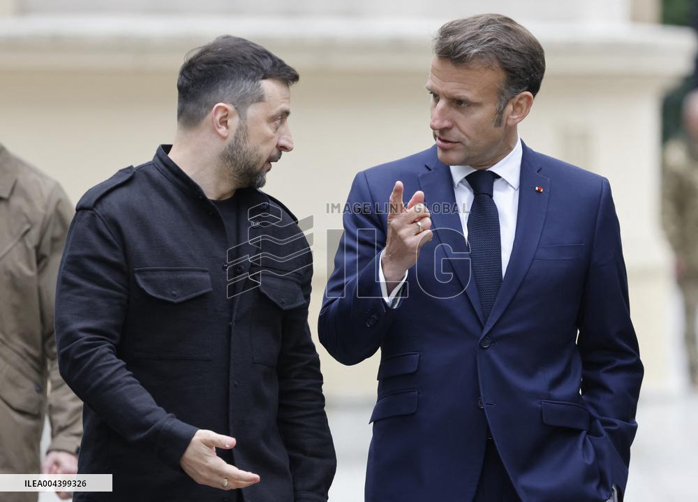 Merz Macron Starmer and Tusk in Kiev for Ukraine Ceasefire Talk